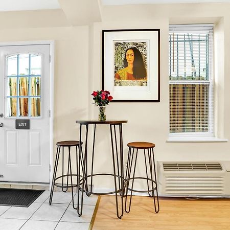 Rittenhouse Studio Apartment With Patio By Act 필라델피아 외부 사진